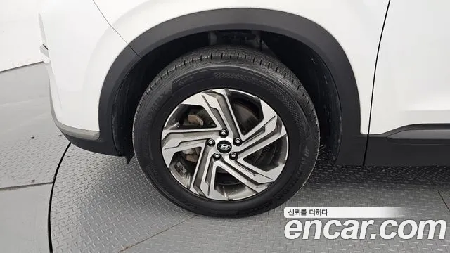 Hyundai Santa Fe 2022 thumb 3