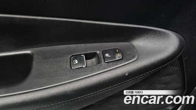 Hyundai Santa Fe 2022 thumb 7