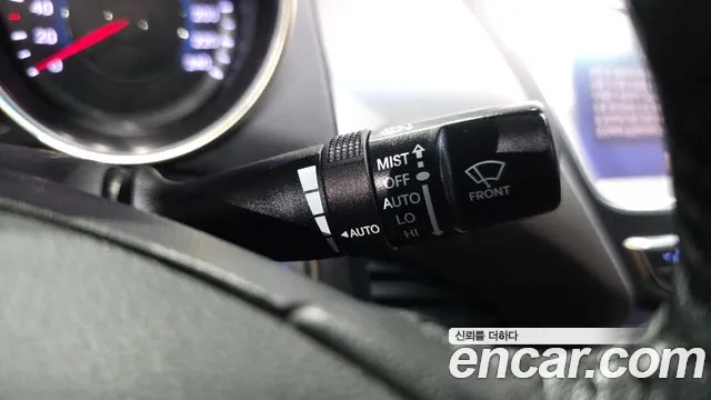 Hyundai Avante 2010 thumb 10