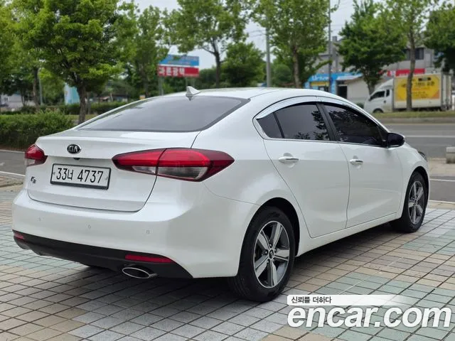 Kia K3 2017 thumb 3