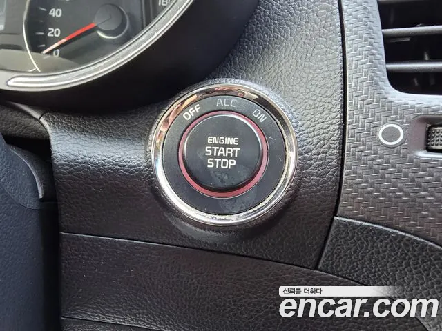 Kia K3 2017 thumb 5