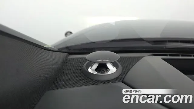 Audi A8 2021 thumb 8