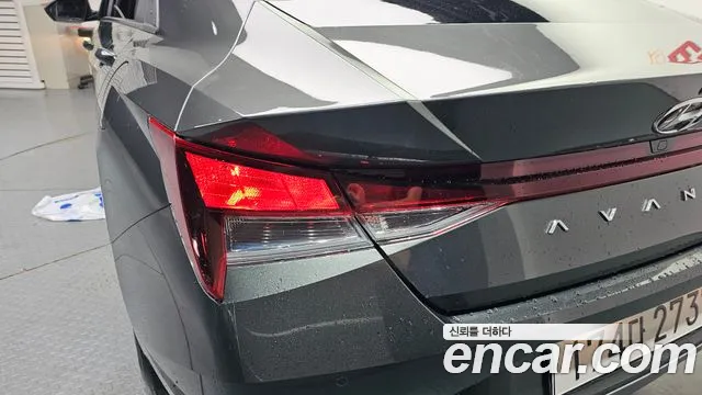 Hyundai Elantra 2021 thumb 9