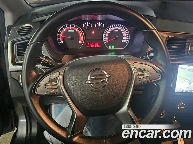 KG_Mobility_Ssangyong KORANDO 2017 thumb 9