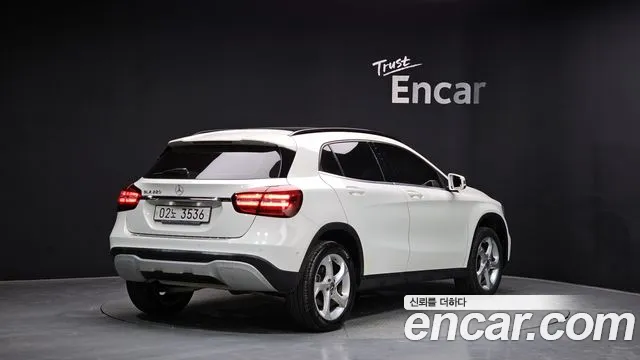 Mercedes-Benz A-Класс 2017 thumb 10
