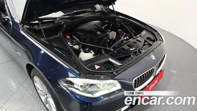 BMW 5 серии 2016 thumb 2