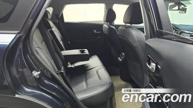 Kia Niro 2018 thumb 6