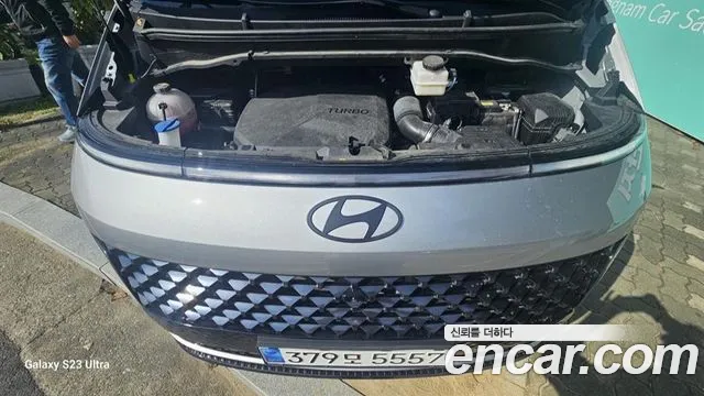 Hyundai Staria 2024 thumb 6