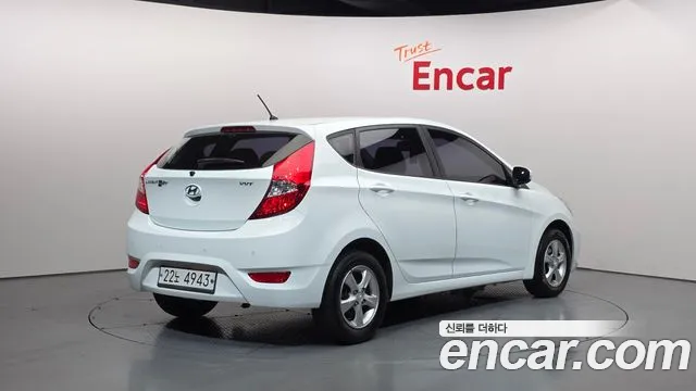Hyundai Accent 2014 thumb 2