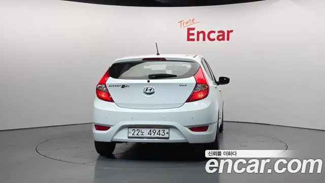 Hyundai Accent 2014 thumb 3