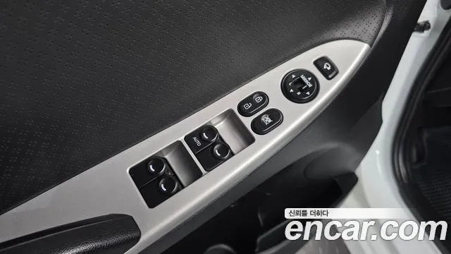 Hyundai Accent 2014 thumb 12