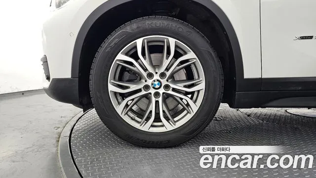 BMW X1 2016 thumb 5