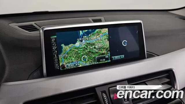 BMW X1 2016 thumb 7