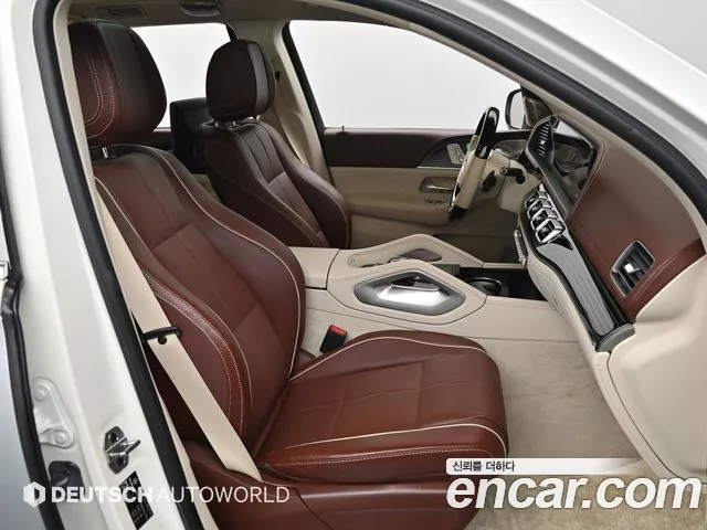 Mercedes-Benz GLS 2023 thumb 12