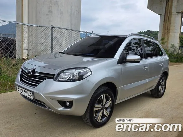 Renault QM5 2014 thumb 9