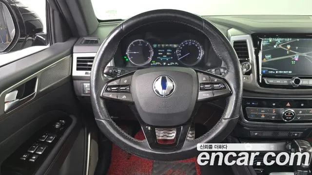 KGM Rexton 2017 thumb 5