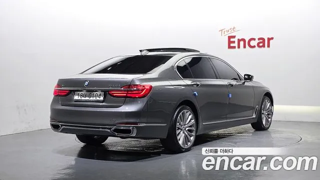 BMW 7 серии 2016 thumb 5
