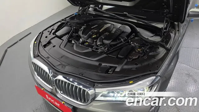 BMW 7 серии 2016 thumb 8