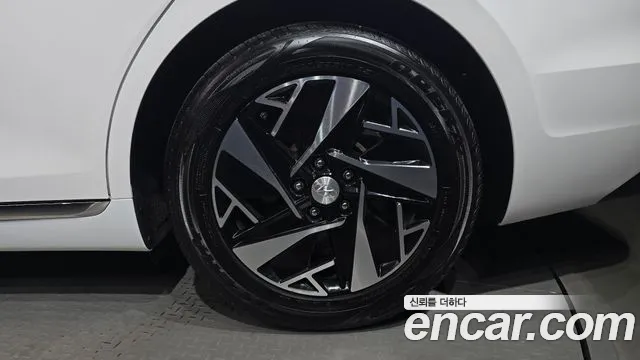 Hyundai Grandeur 2022 thumb 5