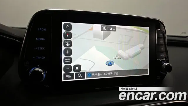 Hyundai Santa Fe 2018 thumb 7