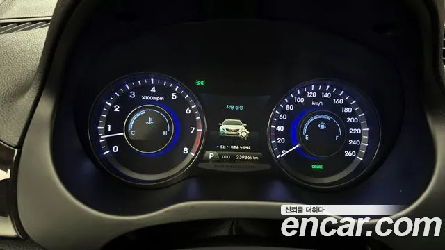 Hyundai Grandeur 2013 thumb 5