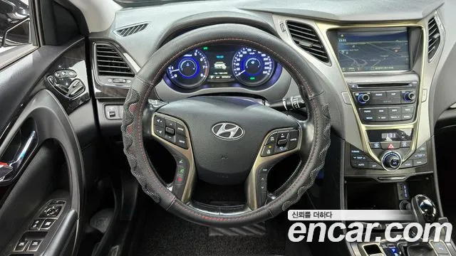Hyundai Grandeur 2013 thumb 6