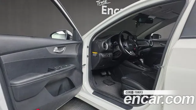 Kia K3 2018 thumb 8