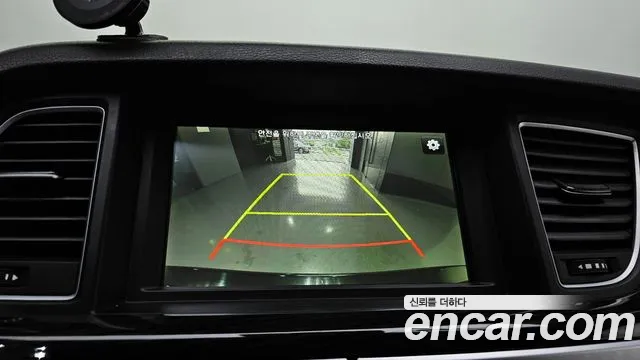 Genesis G80 2018 thumb 4