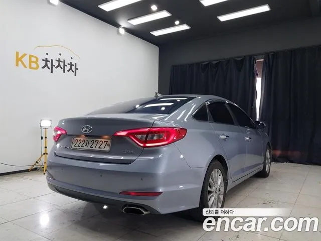 Hyundai LF 2015 thumb 9