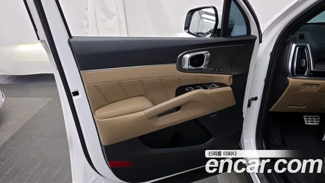 Kia Sorento 2024 thumb 4