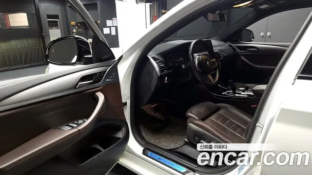 BMW X4 2019 thumb 6