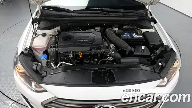 Hyundai Avante 2017 thumb 2