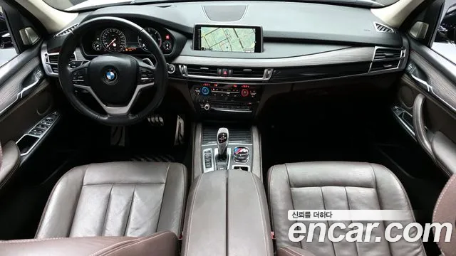 BMW X5 2016 thumb 11