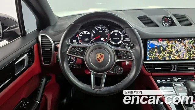 Porsche Cayenne 2019 thumb 5