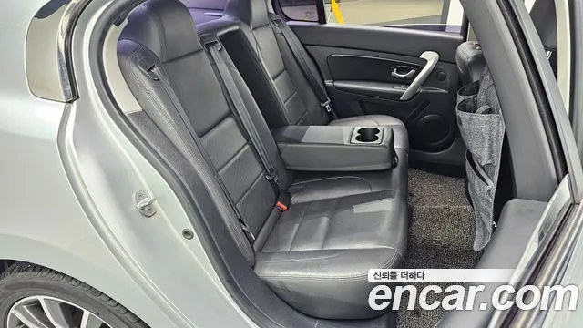Renault SM5 2017 thumb 4