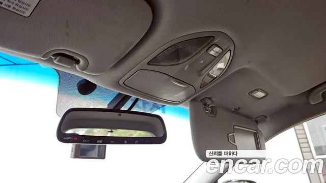 Hyundai Санта Фе 2012 thumb 11