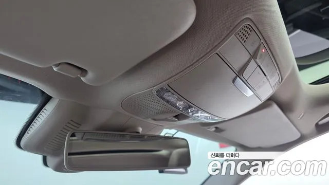 Mercedes-Benz E-Class 2019 thumb 6