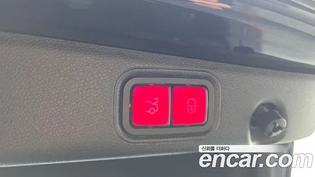 Mercedes-Benz E-Class 2019 thumb 7