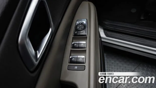 Kia Carnival 2025 thumb 2