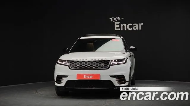 Land Rover Range Rover Velar 2021 thumb 3
