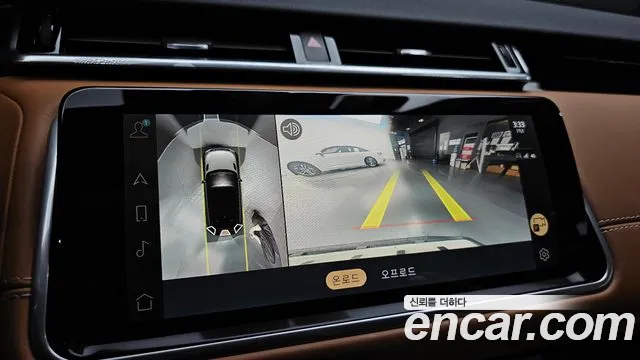 Land Rover Range Rover Velar 2021 thumb 12