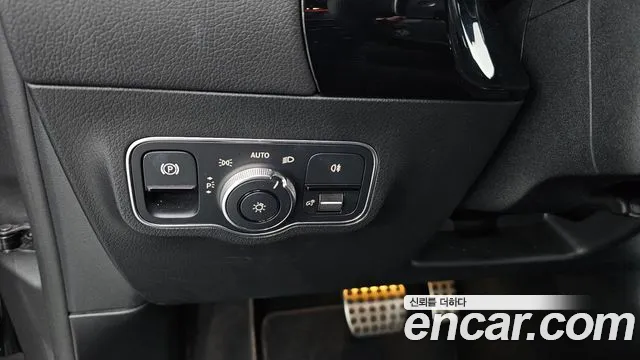 Mercedes-Benz A-Класс 2023 thumb 7