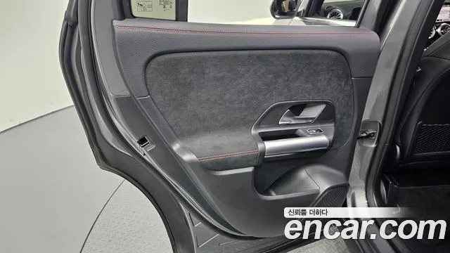 Mercedes-Benz A-Класс 2023 thumb 8