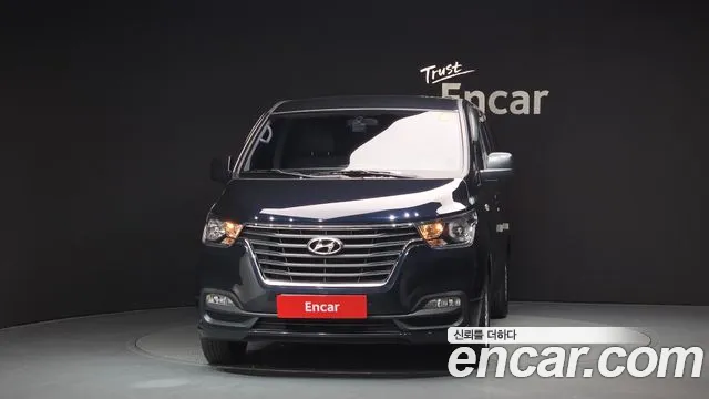 Hyundai Staria 2021 thumb 3