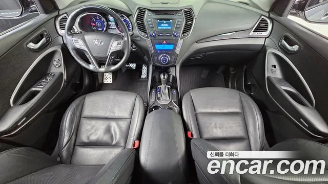 Hyundai Санта Фе 2014 thumb 4
