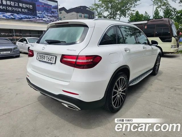 Mercedes-Benz GLC 2019 thumb 10