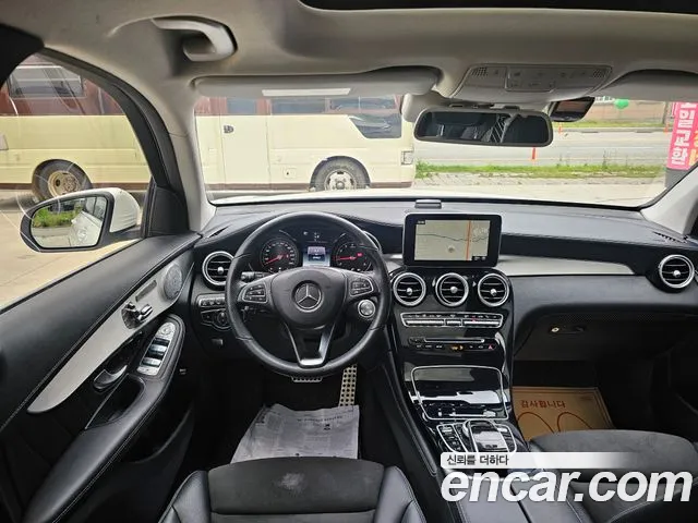 Mercedes-Benz GLC 2019 thumb 2