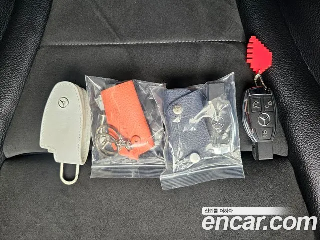 Mercedes-Benz GLC 2019 thumb 12