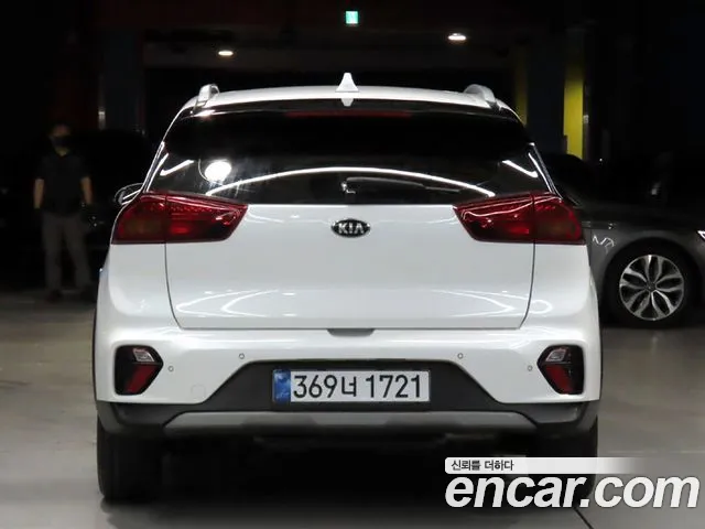 Kia Niro 2021 thumb 6