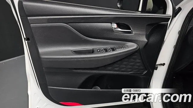 Hyundai Santa Fe 2020 thumb 4